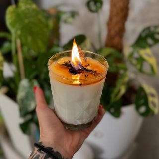 Vykuřovací sojová svíčka s levandulí, bílou šalvějí a vanilkou ✨💫 Ručně dělané sójové svíčky, pro očistu domova, pro hezké...